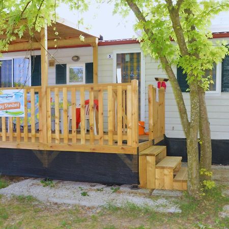 Happy Camp Mobile Homes In Camping Villaggio Internazionale San Menaio Kültér fotó